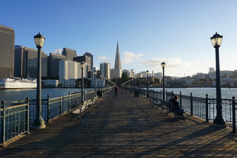 Comparison: San Francisco and Seattle Waste Management Programs