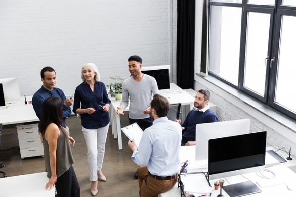 3 Ways Strategy Teams Can Use Demographic Overlays for Market Evaluation